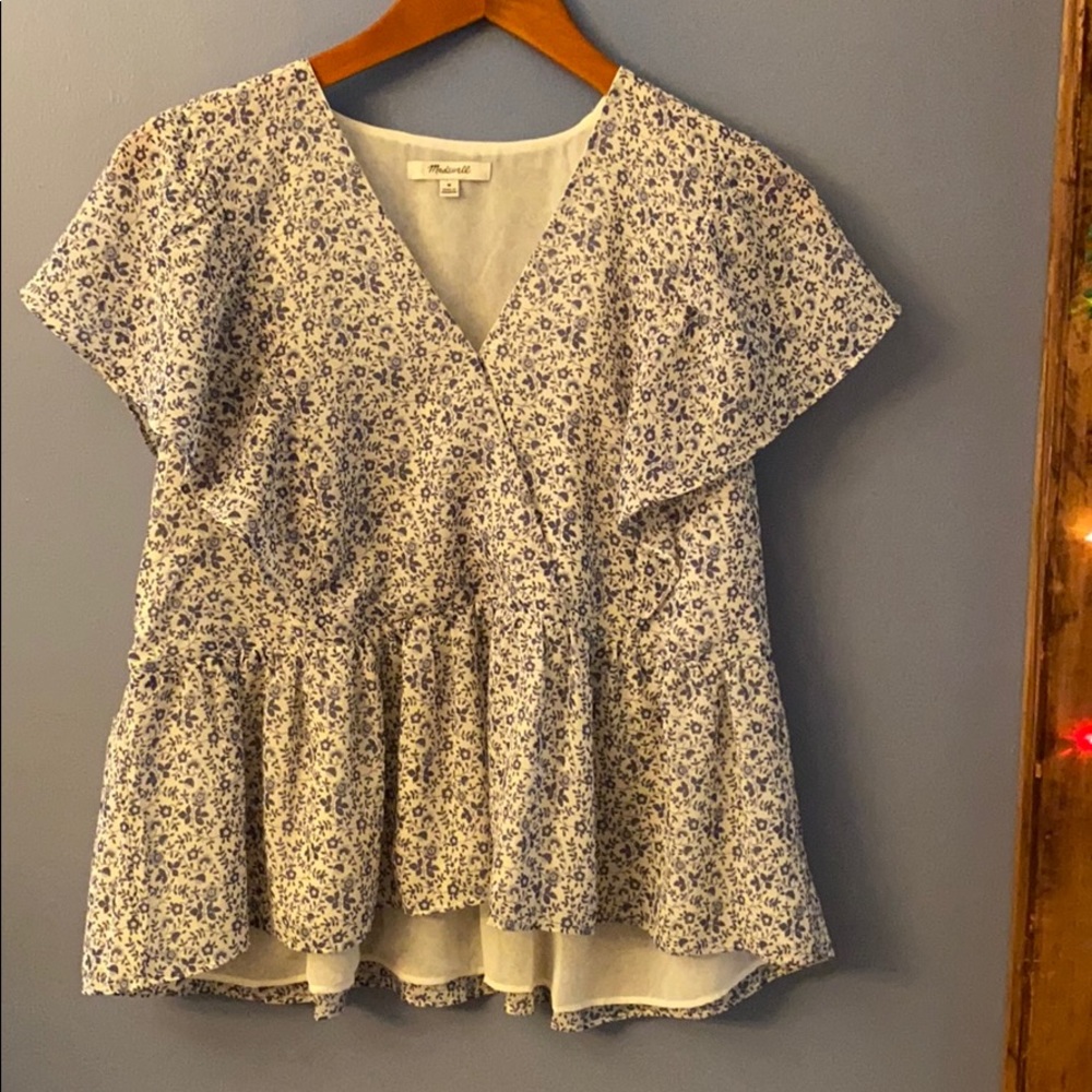 peplum sleeveless top
